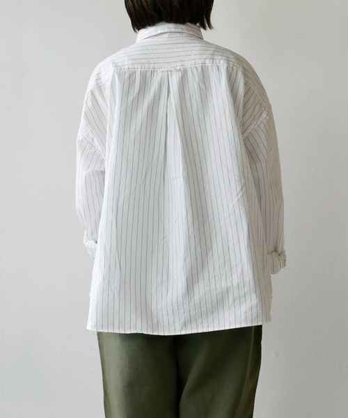 quadro（クオドロ）の「オーガニックコットンストライプワイドシャツ（シャツ/ブラウス・レディース・ホワイト/オフホワイト・FREE）」の6枚目の写真