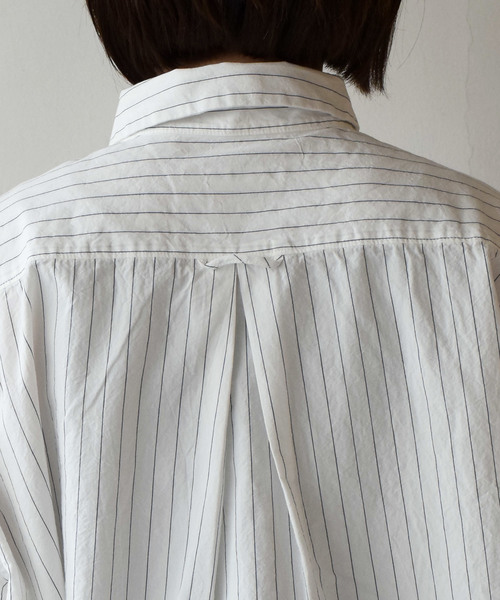 quadro（クオドロ）の「オーガニックコットンストライプワイドシャツ（シャツ/ブラウス・レディース・ホワイト/オフホワイト・FREE）」の8枚目の写真