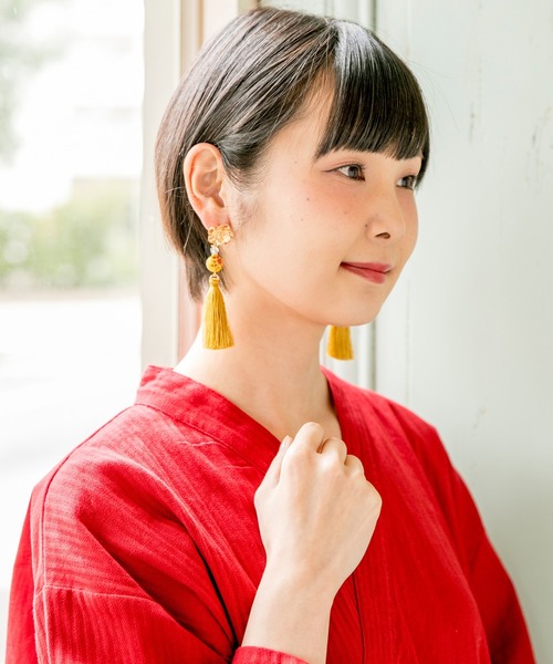 カヤ（カヤ）の「【カヤ】桔梗和玉タッセルピアス（ピアス（両耳用）・レディース・オレンジ/グリーン/ワインレッド/イエロー/ピンク/ネイビー・FREE）」の14枚目の写真