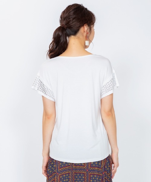 JETSET SOLO PLUS （ジェットセットソロプラス）の「2WAY デザインTシャツ（Tシャツ/カットソー・レディース・ブラック/オフホワイト/ブルーグレー・FREE）」の4枚目の写真