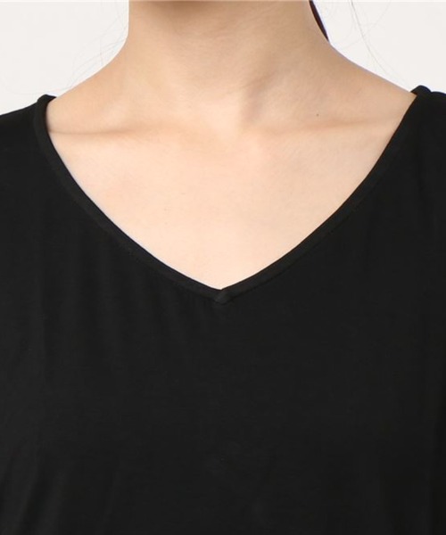 JETSET SOLO PLUS （ジェットセットソロプラス）の「2WAY デザインTシャツ（Tシャツ/カットソー・レディース・ブラック/オフホワイト/ブルーグレー・FREE）」の11枚目の写真