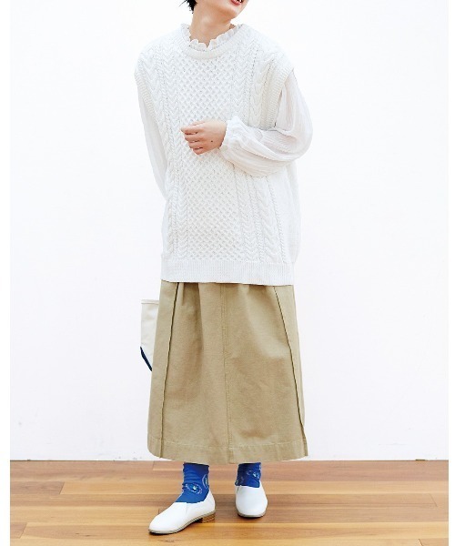 Live in comfort（リブインコンフォート）の「リブ　イン　コンフォート　衿ぐり伸びてサッと着やすい　マジョリカプリーツをあしらったブラウス（シャツ/ブラウス・レディース・ホワイト/ネイビー/ブラック・SMALL/MEDIUM/LARGE/X-LARGE/XX-LARGE/XXX-LARGE）」の18枚目の写真