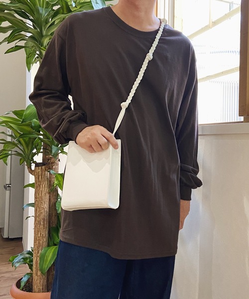 Niell（ニール）の「ロープショルダースクエアミニショルダーバッグ（ショルダーバッグ・メンズ・ホワイト/ブラック/ベージュ・FREE）」の11枚目の写真