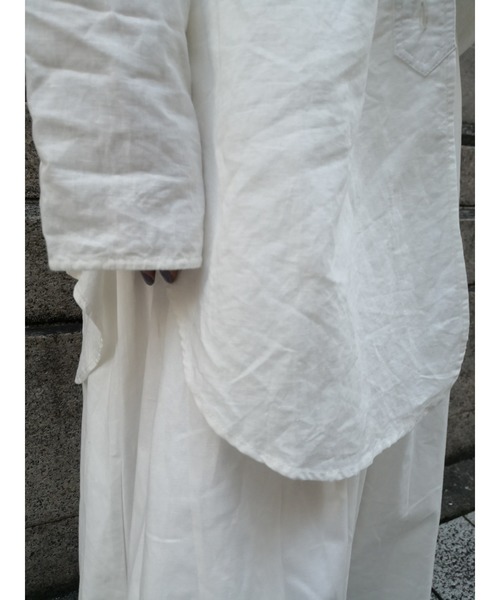 ulu(ウル)の「original Linen oversize shirt(シャツ/ブラウス・レディース・ホワイト/カーキ・FREE)」の8枚目の写真