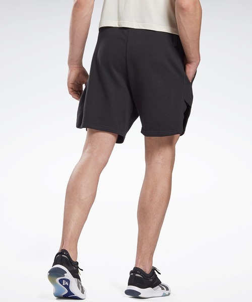Reebok(リーボック)の「レズミルズ 7インチ フレンチ テリー ショーツ (その他パンツ・メンズ・ブラック・SMALL/MEDIUM/LARGE/X-LARGE/XX-LARGE/X-SMALL/XXX-LARGE)」の2枚目の写真