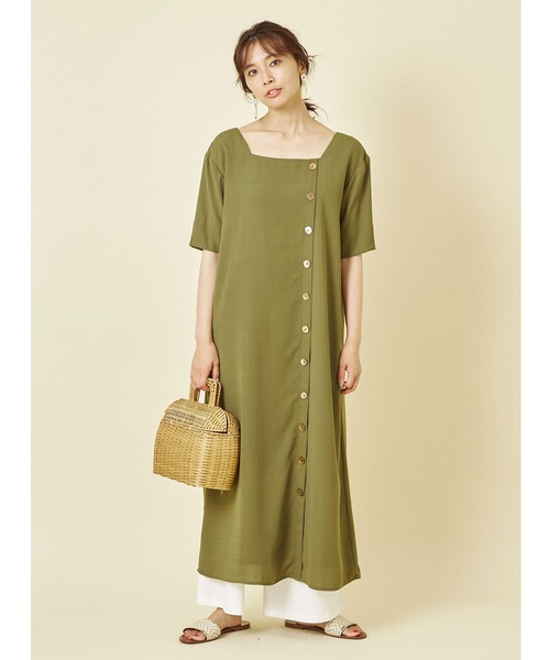 &. NOSTALGIA（アンドドットノスタルジア）の「スクエアネックボタンデザインワンピース（ワンピース・レディース・カーキ/ブラウン・FREE）」の8枚目の写真