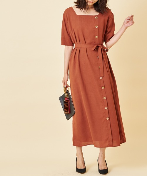 &. NOSTALGIA（アンドドットノスタルジア）の「スクエアネックボタンデザインワンピース（ワンピース・レディース・カーキ/ブラウン・FREE）」の16枚目の写真