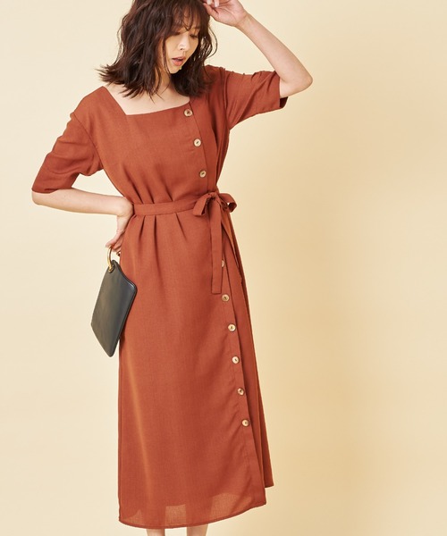 &. NOSTALGIA（アンドドットノスタルジア）の「スクエアネックボタンデザインワンピース（ワンピース・レディース・カーキ/ブラウン・FREE）」の20枚目の写真
