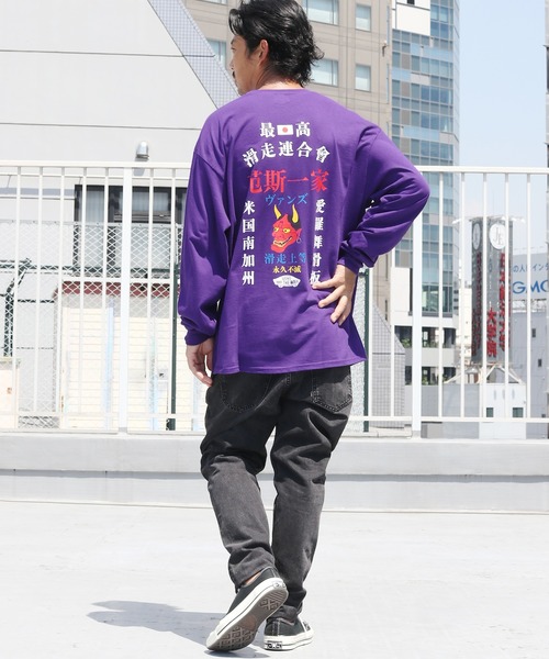 VANS（バンズ）の「VANS/ヴァンズ Vans SK8 Family L/S TEE ロンT（Tシャツ/カットソー・メンズ・ホワイト/ブラック/パープル・L/XL/M）」の4枚目の写真