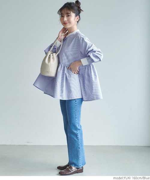 coca（coca）（コカ）の「バイカラーストライプシャツブラウス（シャツ/ブラウス・レディース・ブルー・ONE SIZE）」の4枚目の写真