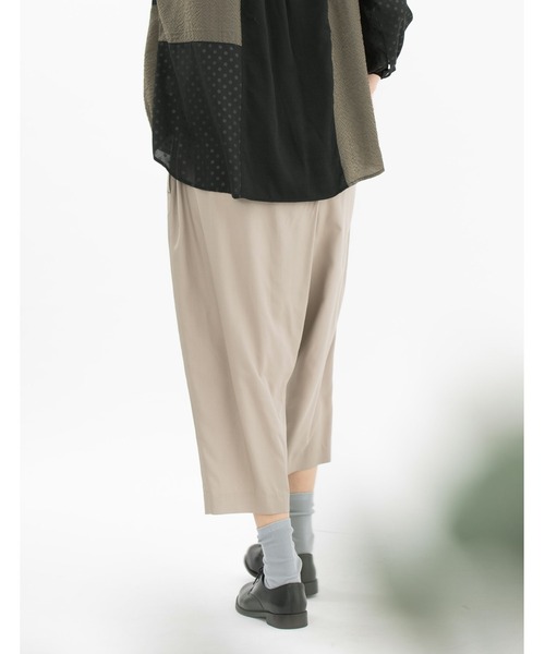 nop de nod(ノップドゥノッド)の「Pomme Grin Fil ラップ風パンツ(その他パンツ・レディース・ブラック/ネイビー/グレー系その他・3)」の21枚目の写真