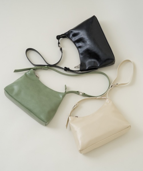 Kastane（カスタネ）の「【2023AWアイテム】ハーフムーンBAG