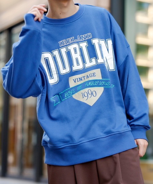 Beno（ビーノ）の「ライト裏毛 カレッジ ロゴ ルーズシルエット トレーナー 【DUBLIN】（スウェット・メンズ・オフホワイト/スモークピンク/ブルー・M/L）」の13枚目の写真