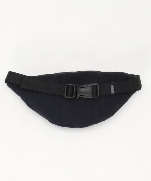 PHATEE（ファッティー）の「☆【PHATEE】ファティー FLEECE WAIST BAG（ボディバッグ/ウエストポーチ・メンズ・ネイビー/ブラウン/チャコールグレー・FREE）」の4枚目の写真