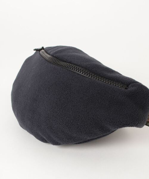 PHATEE（ファッティー）の「☆【PHATEE】ファティー FLEECE WAIST BAG（ボディバッグ/ウエストポーチ・メンズ・ネイビー/ブラウン/チャコールグレー・FREE）」の6枚目の写真