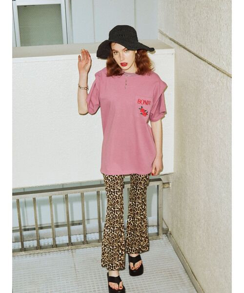 jouetie(ジュエティ)の「ボリュームショルダーTシャツ(Tシャツ/カットソー・レディース・ブラック/オフホワイト/ピンク・MEDIUM)」の10枚目の写真