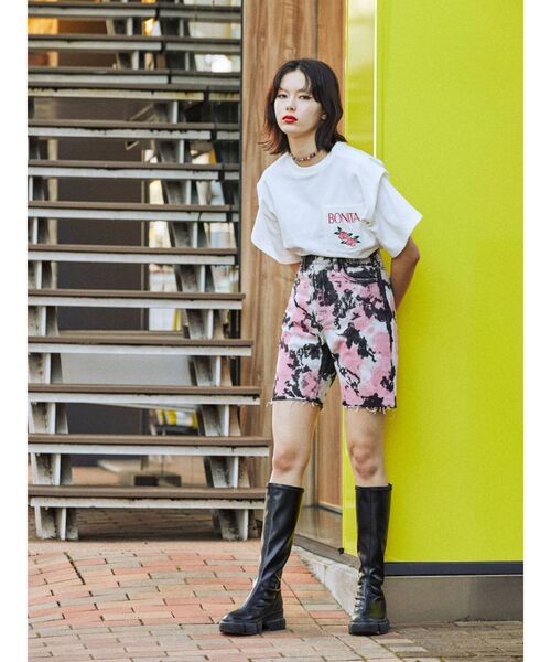 jouetie(ジュエティ)の「ボリュームショルダーTシャツ(Tシャツ/カットソー・レディース・ブラック/オフホワイト/ピンク・MEDIUM)」の6枚目の写真