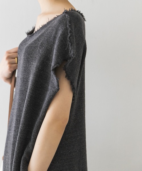 R JUBILEE（アールジュビリー）の「R JUBILEE　Slit Long Dress（ワンピース・レディース・ベージュ/チャコールグレー・FREE）」の11枚目の写真