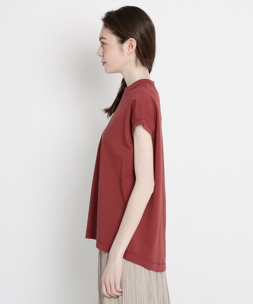 THE SHOP TK （ザ ショップ ティーケー ）の「◆【VERY6月号掲載】【洗濯100回試験クリア】ラウンドヘムモックネックカットソー（Tシャツ/カットソー・レディース・チャコールグレー/ベージュ/オフホワイト/オレンジ・12/14/13/11）」の9枚目の写真