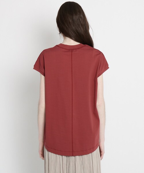 THE SHOP TK （ザ ショップ ティーケー ）の「◆【VERY6月号掲載】【洗濯100回試験クリア】ラウンドヘムモックネックカットソー（Tシャツ/カットソー・レディース・チャコールグレー/ベージュ/オフホワイト/オレンジ・12/14/13/11）」の10枚目の写真