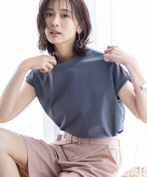 THE SHOP TK （ザ ショップ ティーケー ）の「◆【VERY6月号掲載】【洗濯100回試験クリア】ラウンドヘムモックネックカットソー（Tシャツ/カットソー・レディース・チャコールグレー/ベージュ/オフホワイト/オレンジ・12/14/13/11）」の18枚目の写真