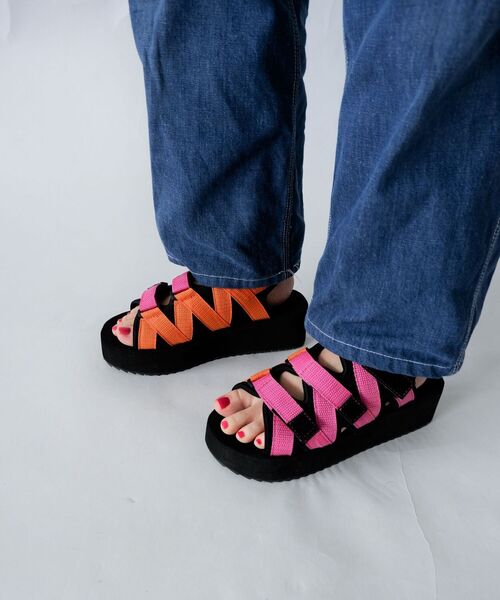 MANASTASH(マナスタッシュ)の「MANASTASH/マナスタッシュ WS CLIFTY PLATFORM SANDAL プラットフォームサンダル(サンダル・レディース・ブラック/ベージュ/マルチ・38/36/37)」の12枚目の写真