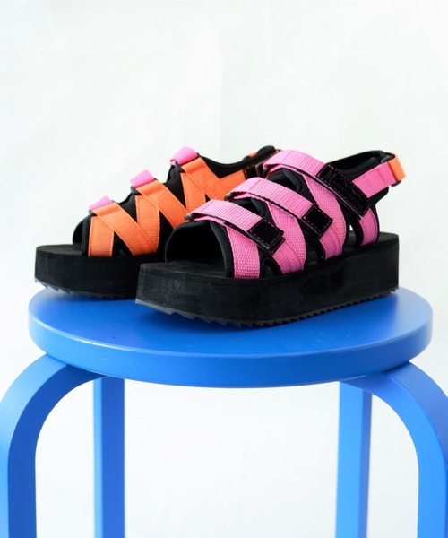 MANASTASH(マナスタッシュ)の「MANASTASH/マナスタッシュ WS CLIFTY PLATFORM SANDAL プラットフォームサンダル(サンダル・レディース・ブラック/ベージュ/マルチ・38/36/37)」の1枚目の写真
