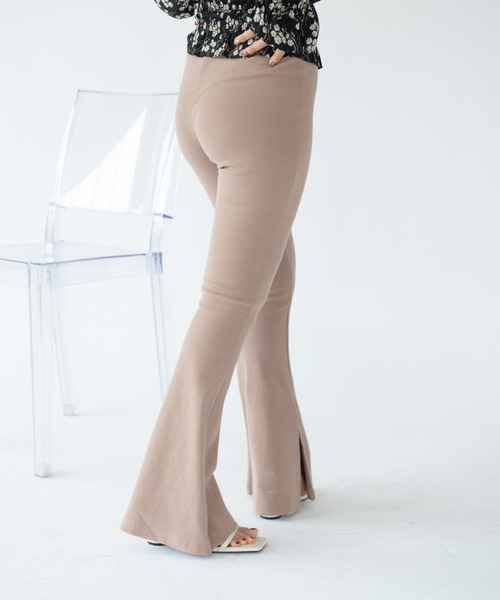 VRIA CHARME（バリアシャルム）の「リブフレアパンツ（その他パンツ・レディース・モカ/ブラック/ブラウン/ピンク・MEDIUM/SMALL）」の12枚目の写真