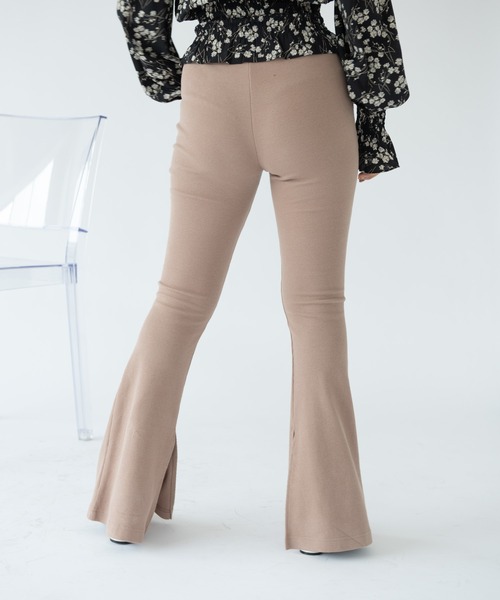 VRIA CHARME（バリアシャルム）の「リブフレアパンツ（その他パンツ・レディース・モカ/ブラック/ブラウン/ピンク・MEDIUM/SMALL）」の13枚目の写真