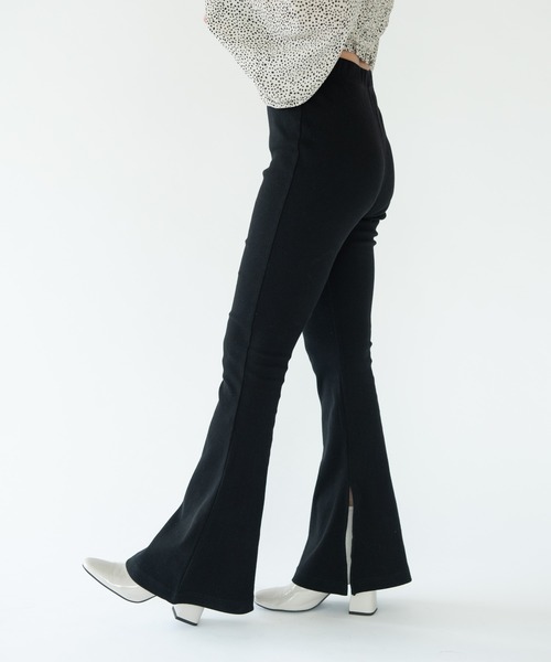 VRIA CHARME（バリアシャルム）の「リブフレアパンツ（その他パンツ・レディース・モカ/ブラック/ブラウン/ピンク・MEDIUM/SMALL）」の6枚目の写真