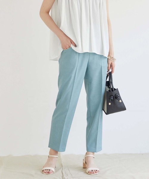 Doux archives（ドゥアルシーヴ）の「パイピングセンターストレッチパンツ（スラックス・レディース・ブルー/グレイッシュベージュ/レッド系その他・MEDIUM/SMALL）」の3枚目の写真