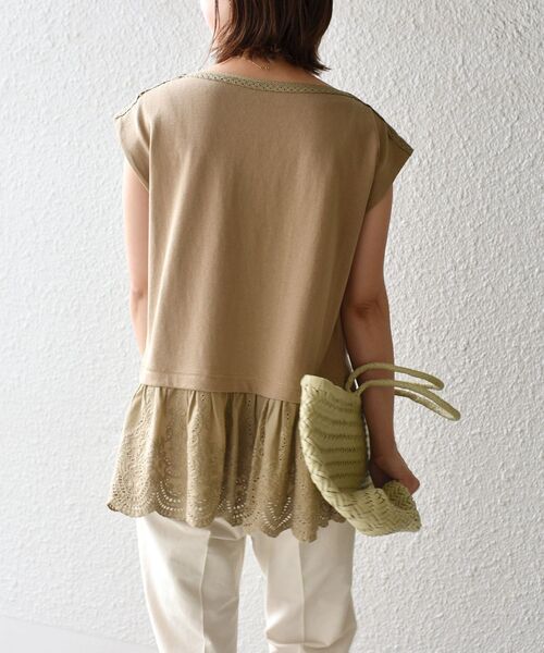 SHIPS(シップス)の「【WEB限定】〈手洗い可能〉カットワーク デザインカットソー◇(Tシャツ/カットソー・レディース・ベージュ系その他/オフホワイト/グリーン/ブラック・ONE SIZE)」の3枚目の写真