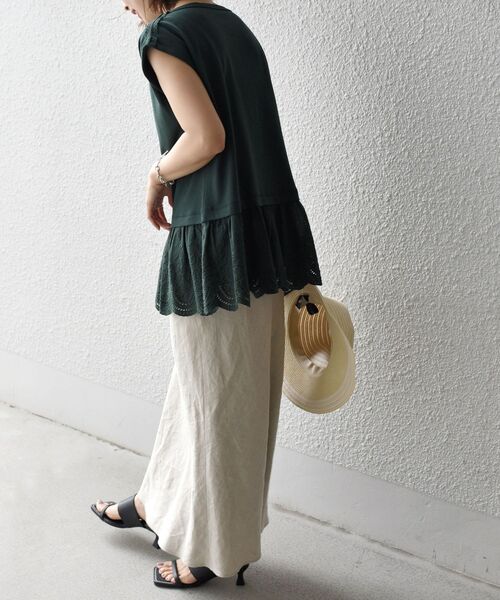 SHIPS(シップス)の「【WEB限定】〈手洗い可能〉カットワーク デザインカットソー◇(Tシャツ/カットソー・レディース・ベージュ系その他/オフホワイト/グリーン/ブラック・ONE SIZE)」の11枚目の写真