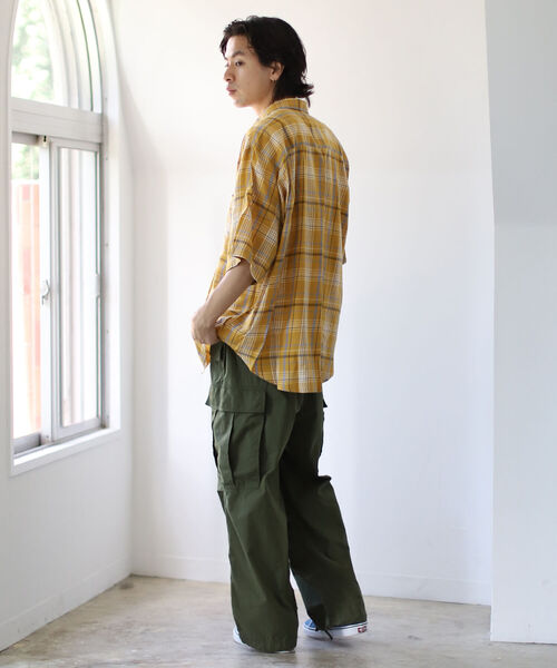 BEAMS（ビームス）の「BEAMS / チェック イージー ショートスリーブ シャツ（シャツ/ブラウス・メンズ・ダークグリーン/ダークブルー/マスタード・SMALL/MEDIUM/LARGE/X-LARGE）」の10枚目の写真