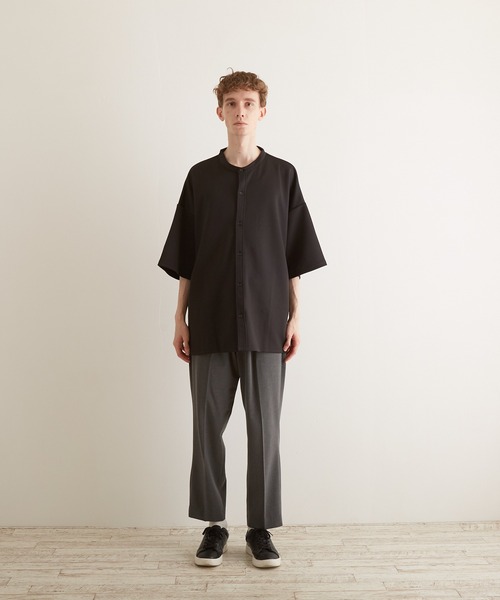 VIBGYOR(ヴィブジョー)の「【VIBGYOR BY AS】薄手ポンチ5分袖バンドカラーシャツ(BL)(シャツ/ブラウス・メンズ・ホワイト/ブラック/ブルーグレー/グレイッシュベージュ・MEDIUM/LARGE)」の12枚目の写真