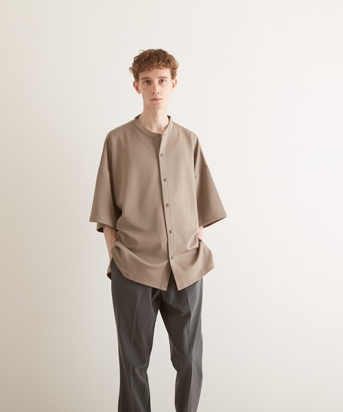 VIBGYOR(ヴィブジョー)の「【VIBGYOR BY AS】薄手ポンチ5分袖バンドカラーシャツ(BL)(シャツ/ブラウス・メンズ・ホワイト/ブラック/ブルーグレー/グレイッシュベージュ・MEDIUM/LARGE)」の20枚目の写真