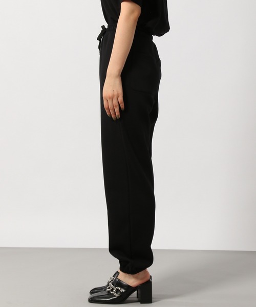 PAGEBOY（ページボーイ）の「カットジョガーパンツ（スウェットパンツ・レディース・ブラック/イエロー・FREE）」の10枚目の写真