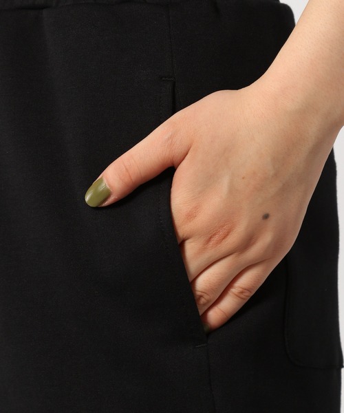 PAGEBOY（ページボーイ）の「カットジョガーパンツ（スウェットパンツ・レディース・ブラック/イエロー・FREE）」の13枚目の写真