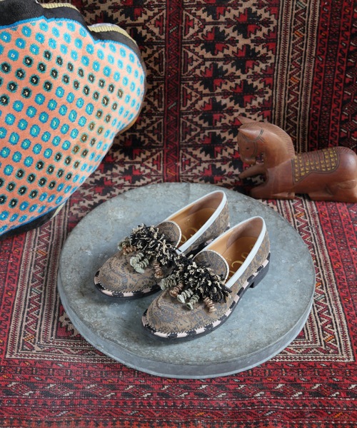 JUCO.（ジュコ）の「おとぎの国のローファー（ローファー・レディース・キャメル・23/24/24.5/23.5）」の4枚目の写真