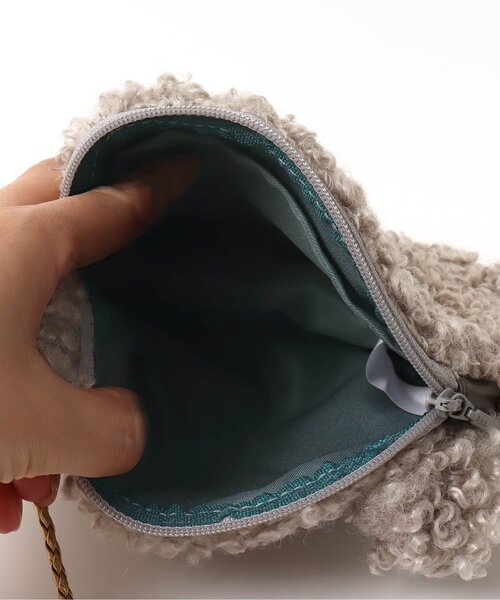 BREEZE（ブリーズ）の「プードルファーポシェット（ショルダーバッグ・キッズ・グレー/アイボリー・FREE）」の7枚目の写真
