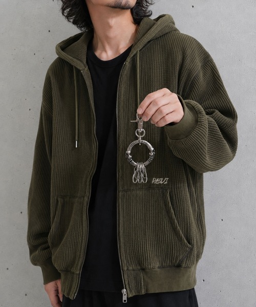REVI CAST MADE(レヴィキャストメイド)の「レビキャストメイド スカル ビッグ キーチェーンホルダー(キーホルダー・メンズ・シルバー・FREE)」の15枚目の写真