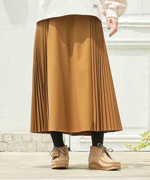 SILAS(サイラス)の「SIDE PLEATS SKIRT サイドプリーツ スカート サイラス(スカート・レディース・ブラウン/ネイビー・ONE SIZE)」の3枚目の写真