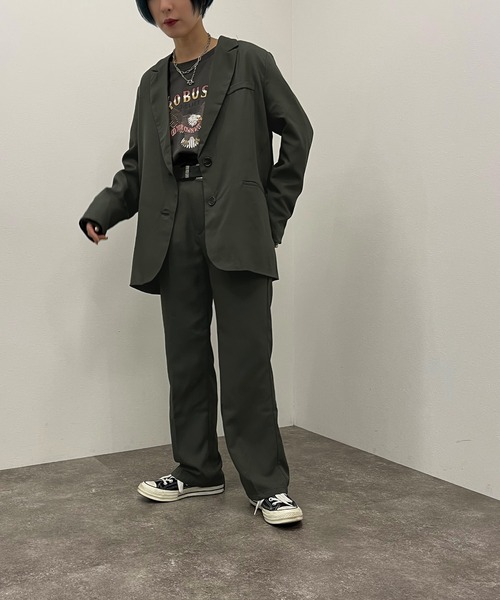 apres jour mignon（アプレジュールミニョン）の「センタープレスストレートパンツ【SETUP着用可能】【ZOZOTOWN限定アイテム】（その他パンツ・レディース・パープル系その他3/ブラック/ダークグリーン/グリーン系その他2・MEDIUM/X-LARGE/SMALL）」の14枚目の写真