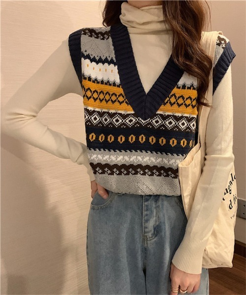 MAISON DE THERESE(メゾン ド テレーズ)の「Vネックノルディック ニットベスト セーター(ベスト・レディース・B/A/C・FREE)」の16枚目の写真