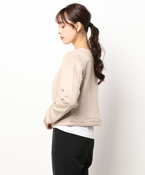 CECIL McBEE(セシルマクビー)の「フェイクスエードシングルライダースジャケット(ライダースジャケット・レディース・ベージュ/モカ/グレー/ピンク・MEDIUM/LARGE)」の5枚目の写真