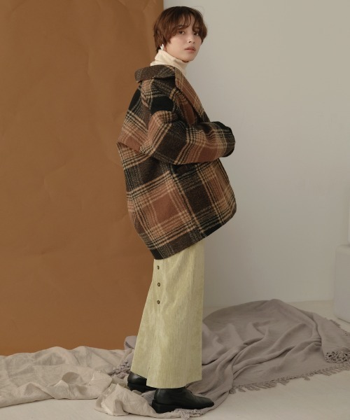 Bab（バブ）の「【WEB限定】チェック柄オーバーミドルコート（チェスターコート・レディース・ブラウン/ブラック・38）」の18枚目の写真