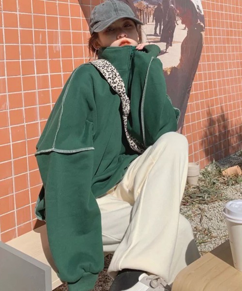 lala Born（ララボーン）の「配色ステッチハーフジップPO（パーカー・レディース・イエロー/グリーン・FREE）」の4枚目の写真