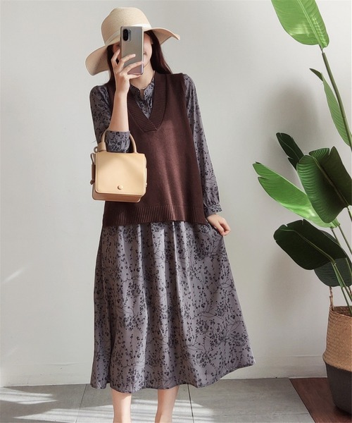 MAISON DE THERESE(メゾン ド テレーズ)の「Vネック 前後差ニットベスト(ベスト・レディース・ブラック/グレー/ベージュ/ブラウン/その他・FREE)」の10枚目の写真