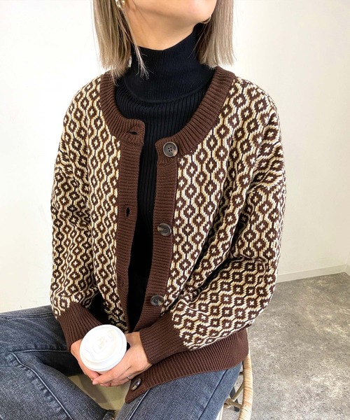 MLI'A(エムリア)の「2Way配色ダイヤ柄ジャガードニットカーディガン(カーディガン/ボレロ・レディース・ブラック/ブラウン/ライトベージュ・M)」の16枚目の写真