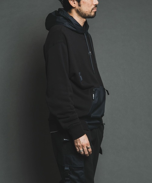 adidas（アディダス）の「『WEB限定』adidas ADVENTURE 国内Exclusive